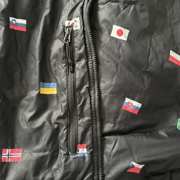 The North Face Thermoball Limited Edition Mens Jacket, Black, Large - Picture 11 of 12